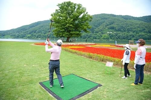 화천산천어축제 흥행 바통…전국파크골프대회가 잇는다