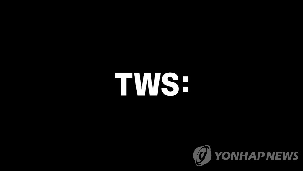 '보이후드 팝' 내세운 투어스 "음표마다 소년시절 담았죠"