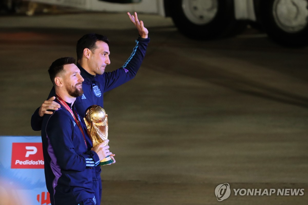 "스칼로니, 코파 아메리카까지는 아르헨 축구대표팀 이끌듯"