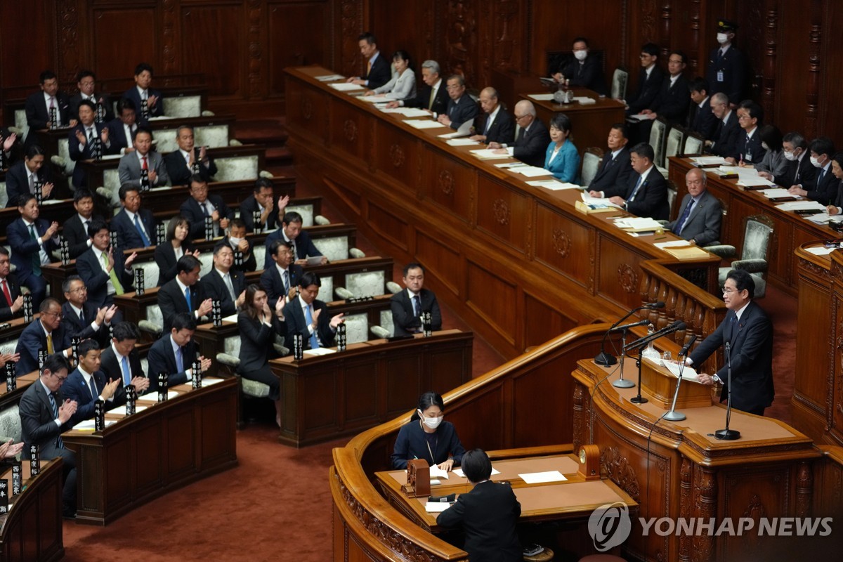 日기시다 "尹대통령과 신뢰 기초로 한국과 폭넓은 협력 확대"