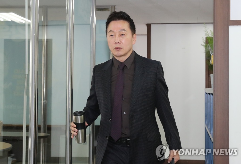 친명 원외, 비명 현역에 속속 도전장…'자객 출마' 논란 재점화