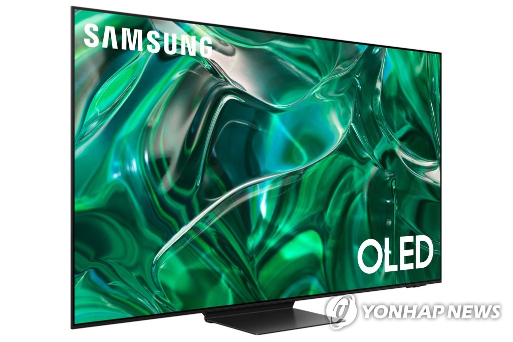 [CES 2024] 美 매체 "LG 스탠바이미 고·삼성 OLED TV 주목"