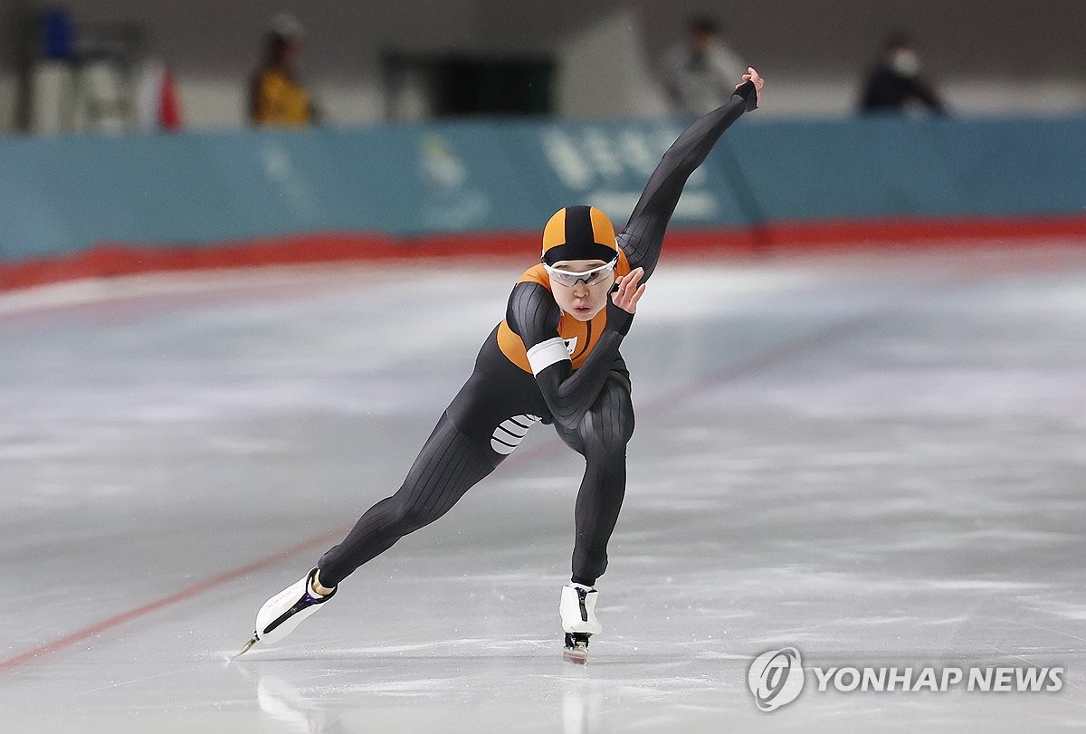 빙속 간판 김민선, 동계체전 팀 추월 금메달…3관왕으로 마무리