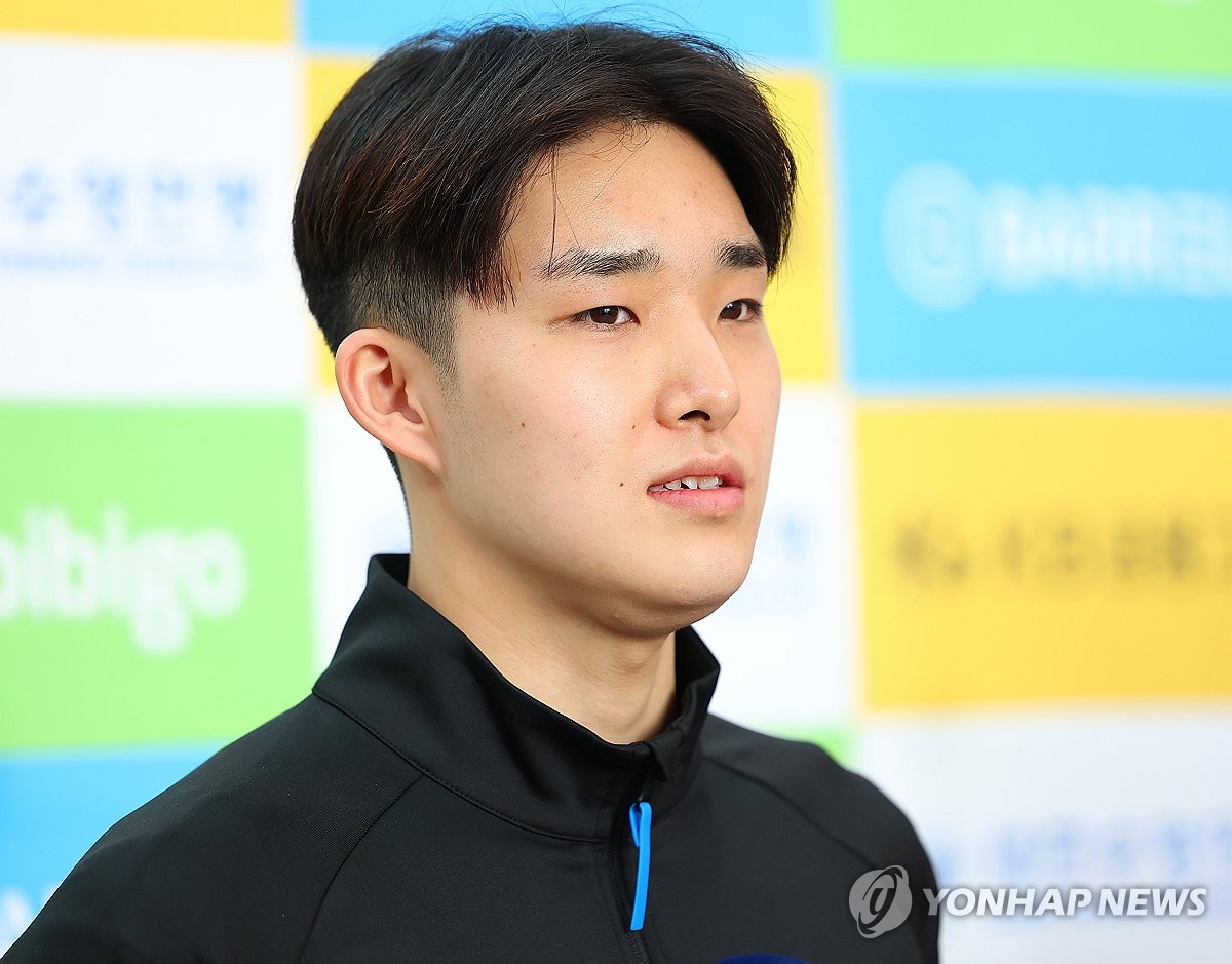 '박태환의 길' 도전하는 김우민 "자유형 400ｍ 3분41초대 목표"