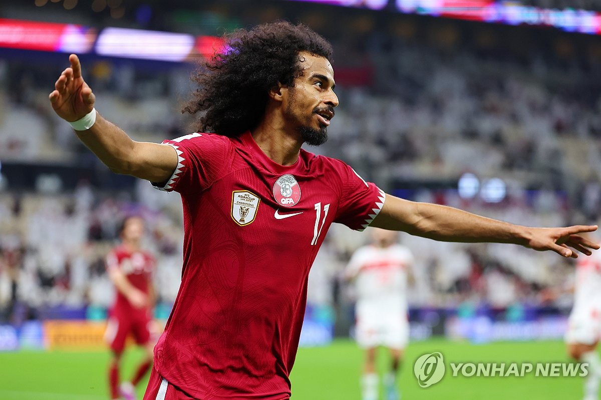 [아시안컵] '디펜딩 챔피언' 카타르, 개막전서 레바논 3-0 격파