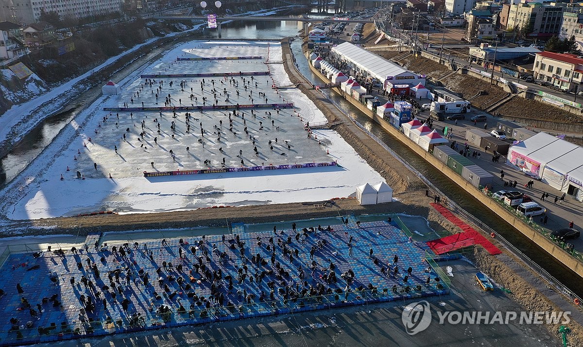 홍천강 꽁꽁축제 성황리에 폐막…16만5천명 방문