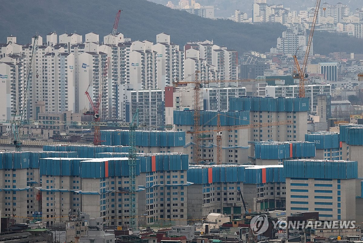 작년 아파트 청약시장서 수도권은 소형·비수도권은 중대형 인기