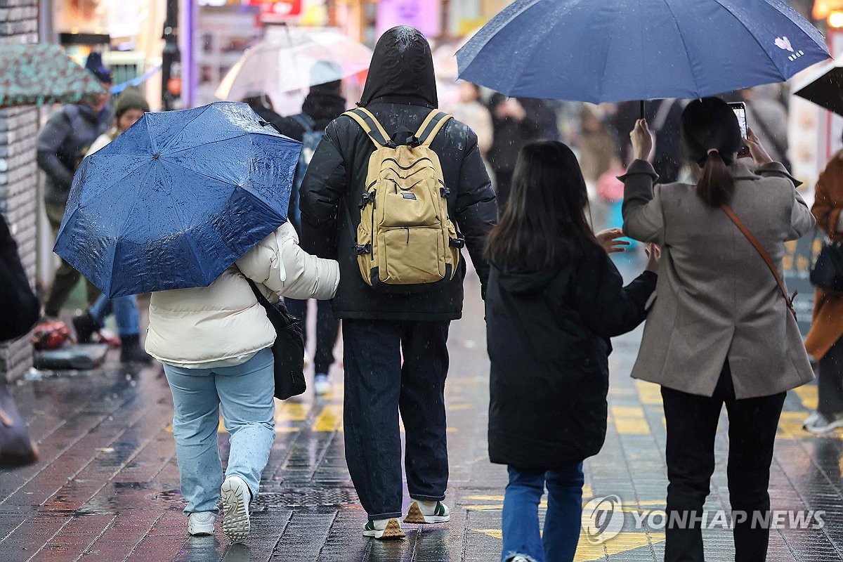 전북 흐리고 가끔 비…낮 기온 8∼10도