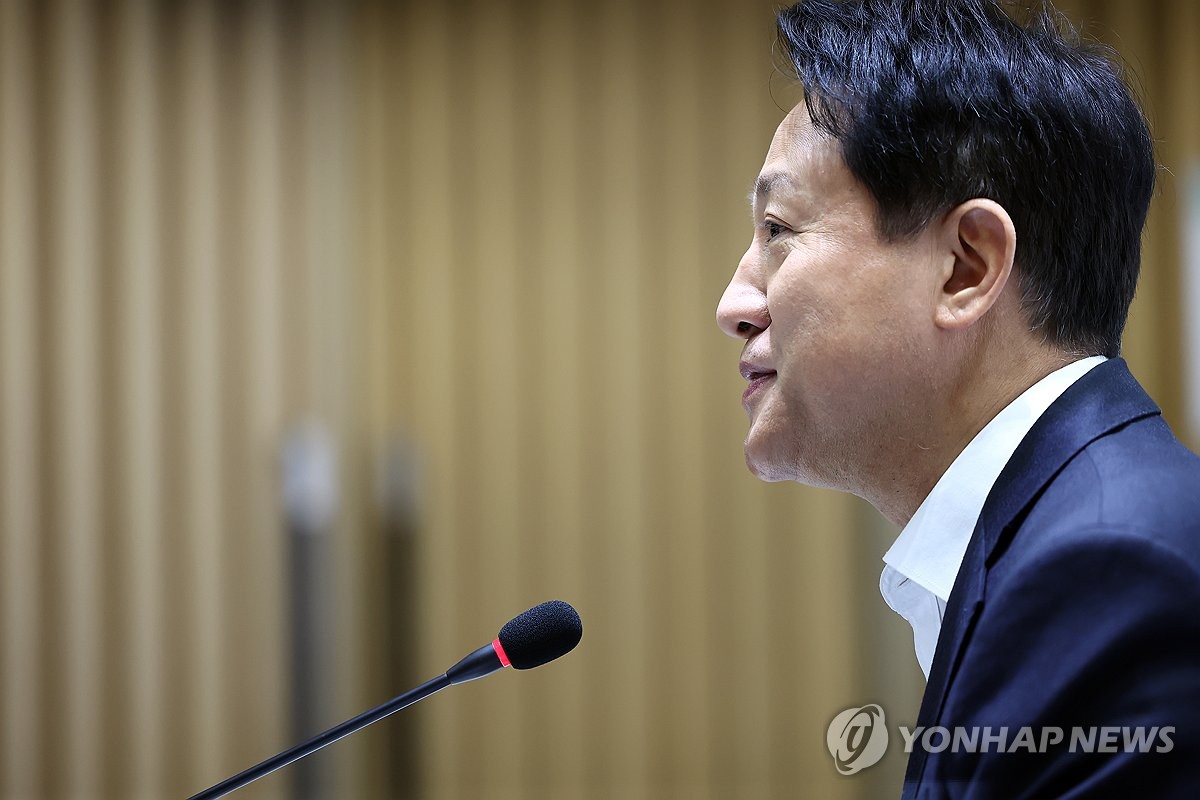 오세훈 "올해 대중교통 획기적 변신…집값 하향안정 목표"(종합)