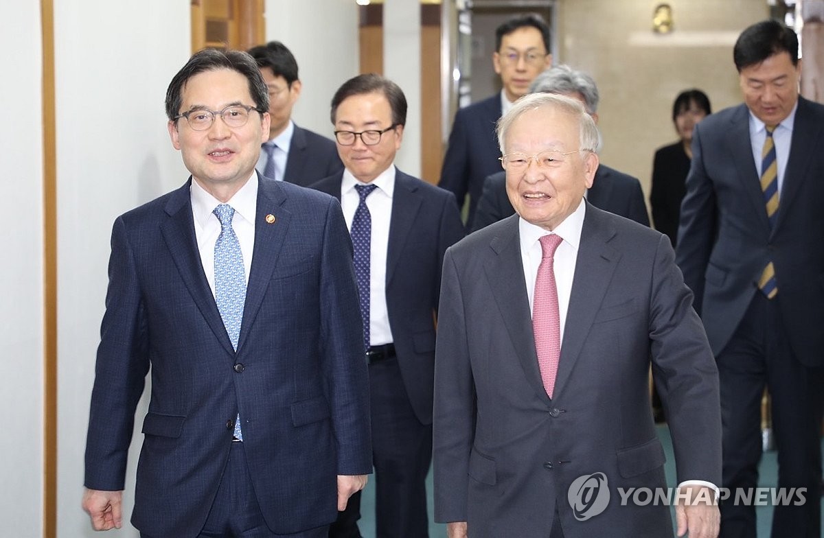 공정위원장, 6개 경제단체와 연쇄간담회…"현장 의견 적극 청취"