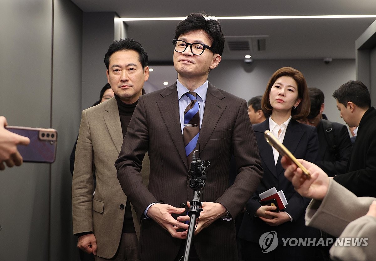 한동훈, 총선 앞 명품백 논란에 '국민 눈높이' 해법 고심(종합)