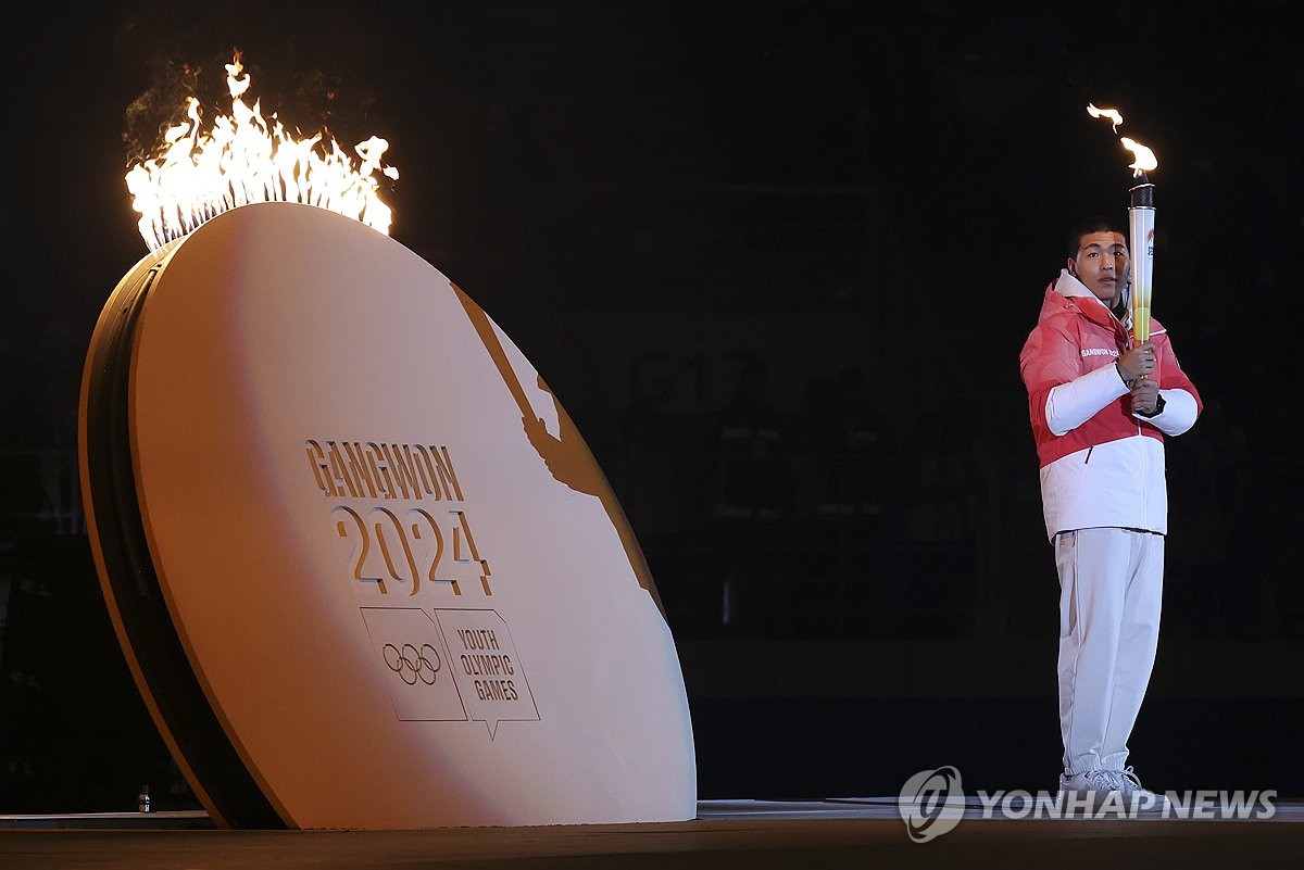 [청소년올림픽] '칼군무'·도깨비 외계인·K팝이 쓴 발랄한 강원의 서사