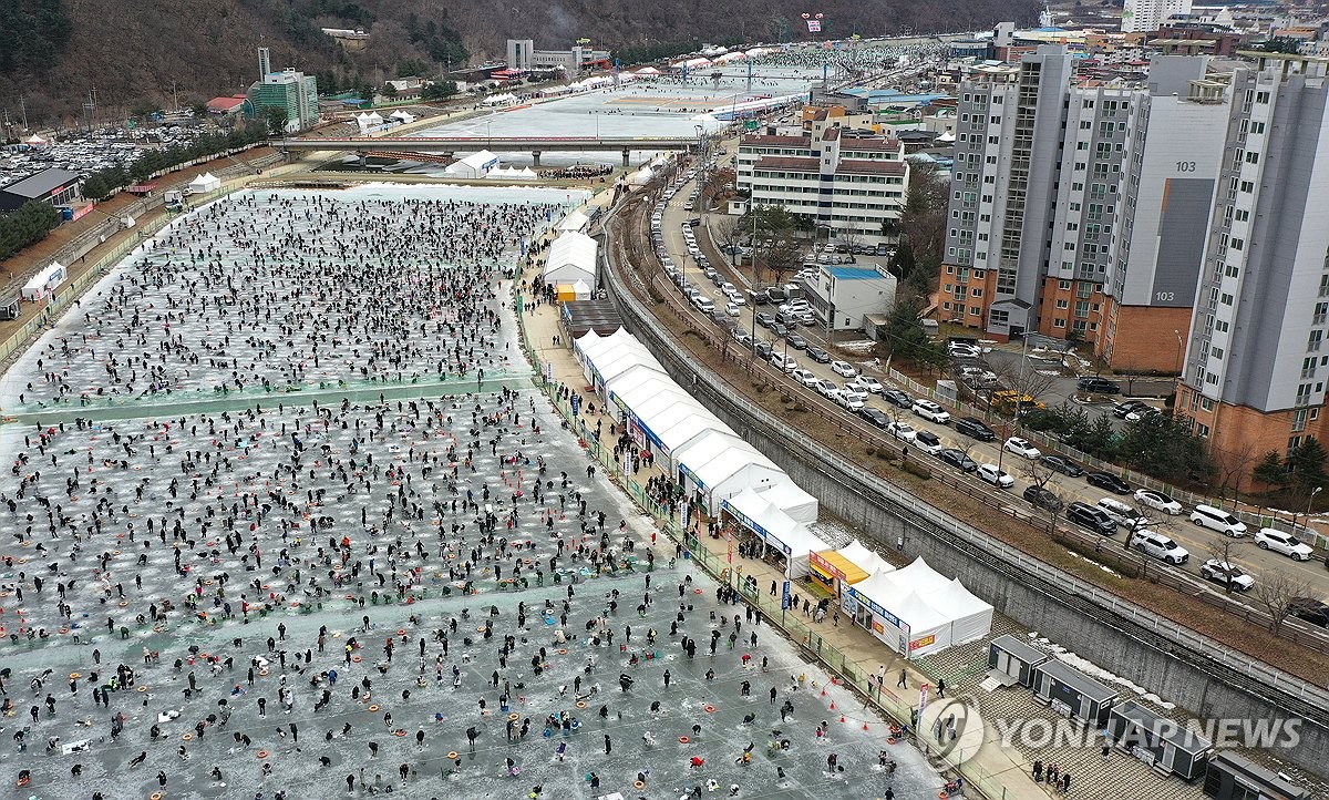 산천어와 파크골프 고장 화천군 '축제 관광도시' 선정