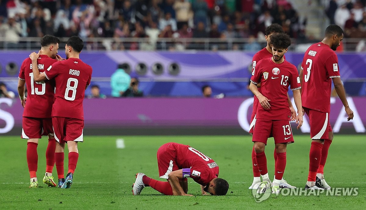 [아시안컵] '3경기째 무득점' 중국, 카타르에 패배…16강행은 실낱 희망