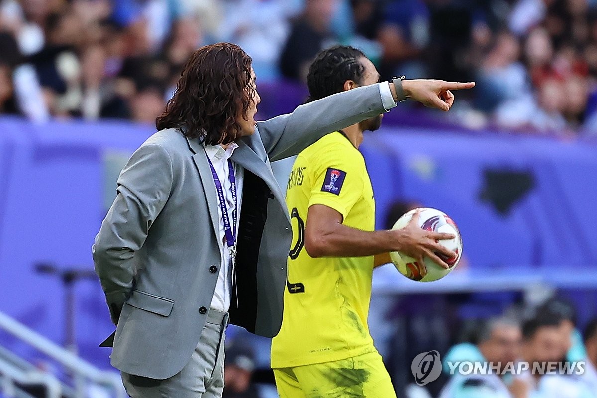 [아시안컵] 김민재 따돌린 158㎝ 공격수 "뭐든 일어날 수 있는 게 축구"