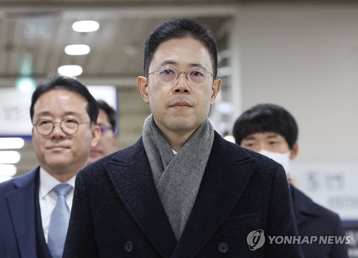 '고발사주' 손준성 징역 1년…"정치적 중립 정면 위반"(종합2보)