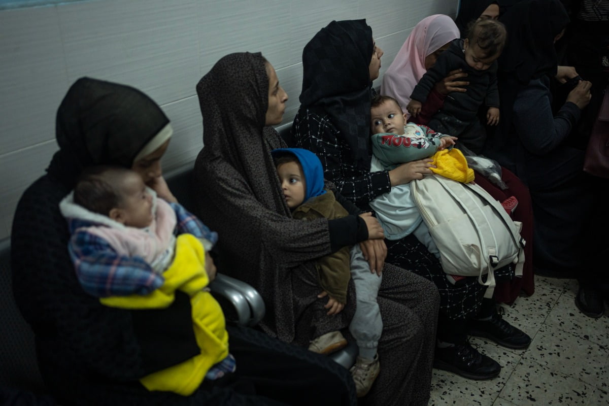 이·팔 전쟁 3개월, 2만3000명 사망…가자지구 인구 1% 넘어