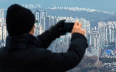 IMF, 올 한국 성장률 2.2→2.3%로 상향