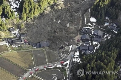 日노토강진 사망 128명·부상 560명…재해지역에 눈까지