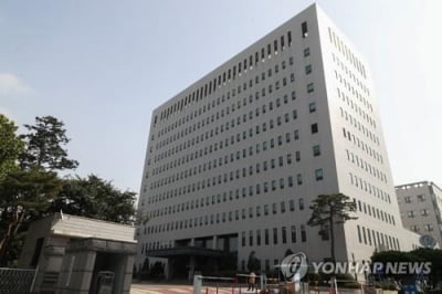 '분신사망' 방영환씨 폭행 택시업체 대표 법정서 혐의 부인