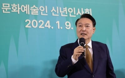 "K팝 인기 비결은…" 尹 한마디에 행사장 '빵' 터졌다