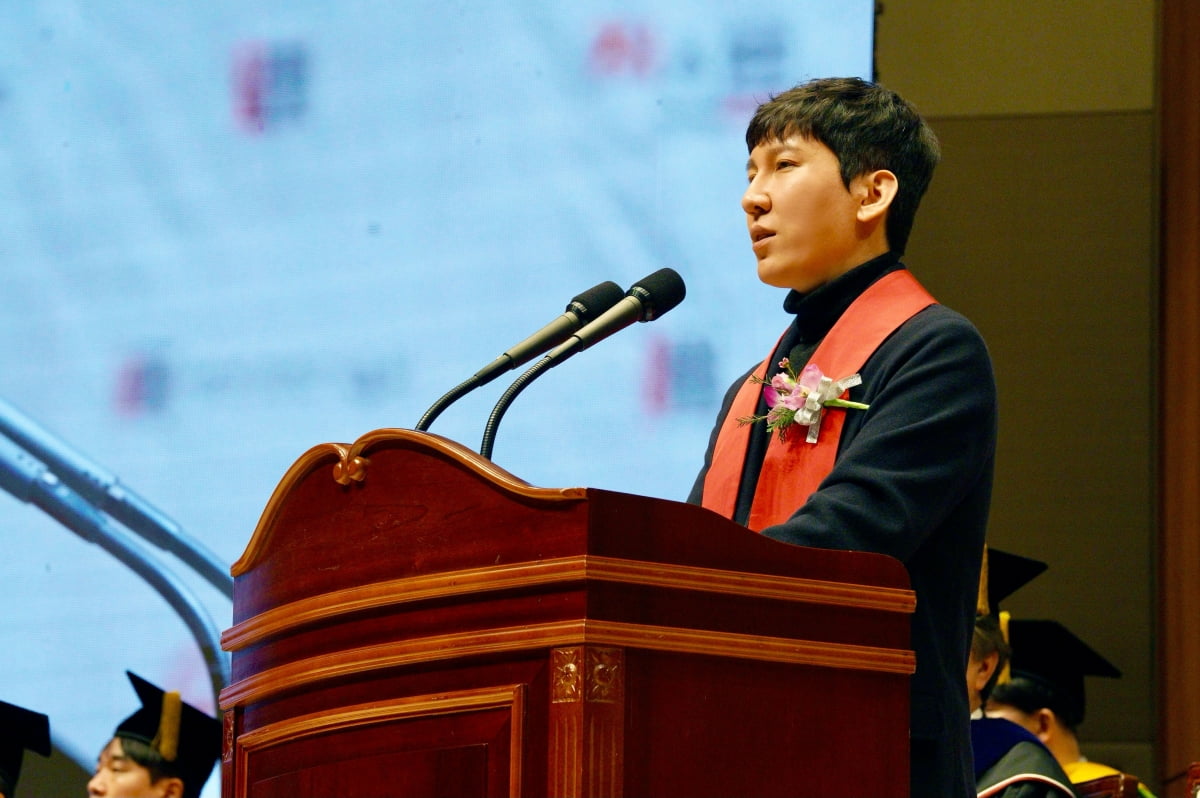 김서준 해시드 대표가 지난 16일 광주과학기술원(GIST) 2023학년도 학위 수여식 축사에 나섰다. / 사진=해시드