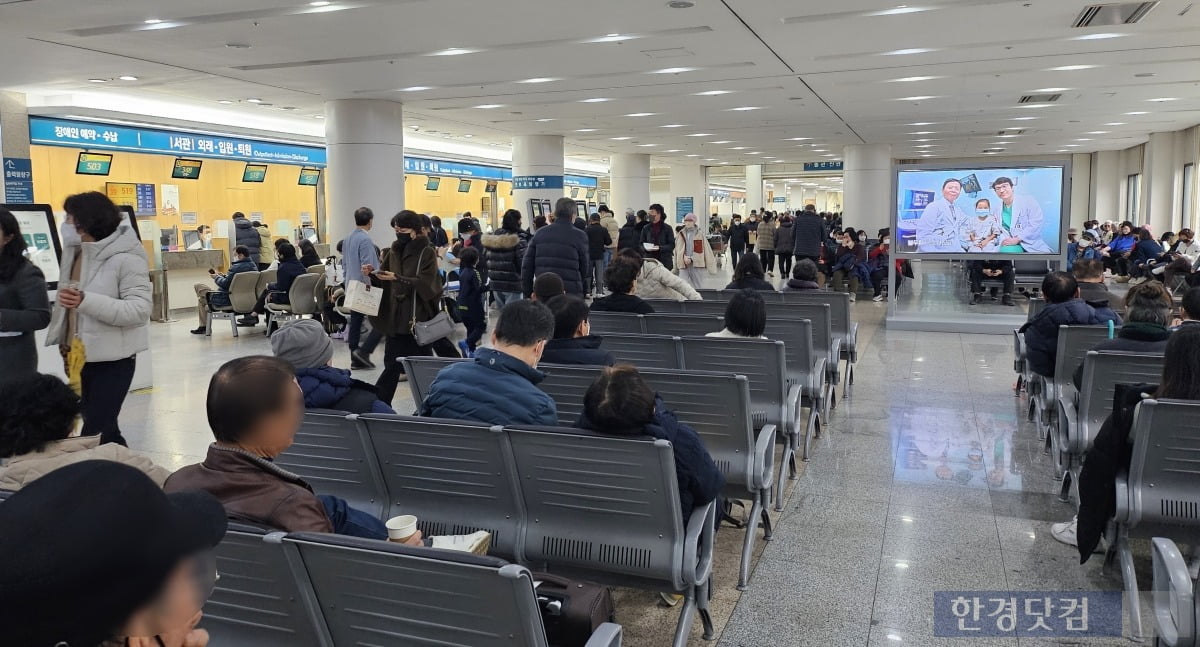 서울아산카지노 칩 서관 환자, 보호자 대기 공간. /사진=김영리 기자