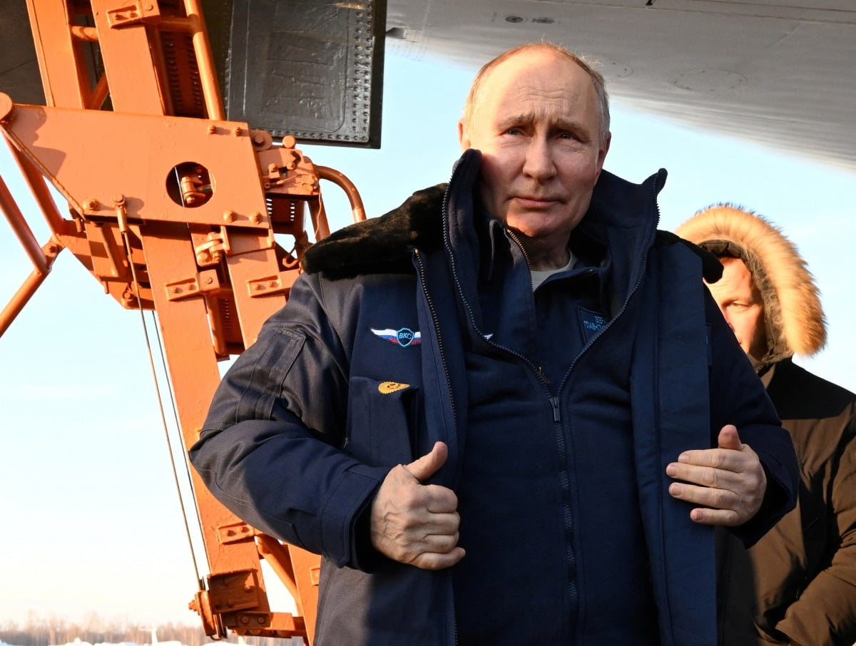 비행복을 입고 있는 블라디미르 푸틴 러시아 대통령(사진=로이터연합뉴스)
