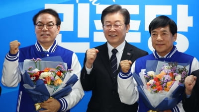 '尹 저격' 이성윤 민주당으로…조국신당 아닌 민주 택한 이유