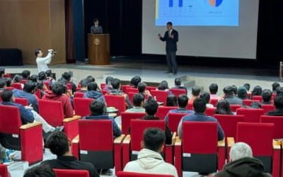 한국 스타트업 채용행사에 인도 개발자 1000명 몰렸다 [Geeks' Briefing]