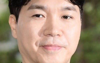 "용서 안 한다"…박수홍, 친형 부부 횡령 '엄벌' 탄원서 제출