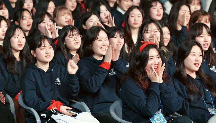 [사진으로 보는 세상] 숙명여대, 24학번 새내기 입학식