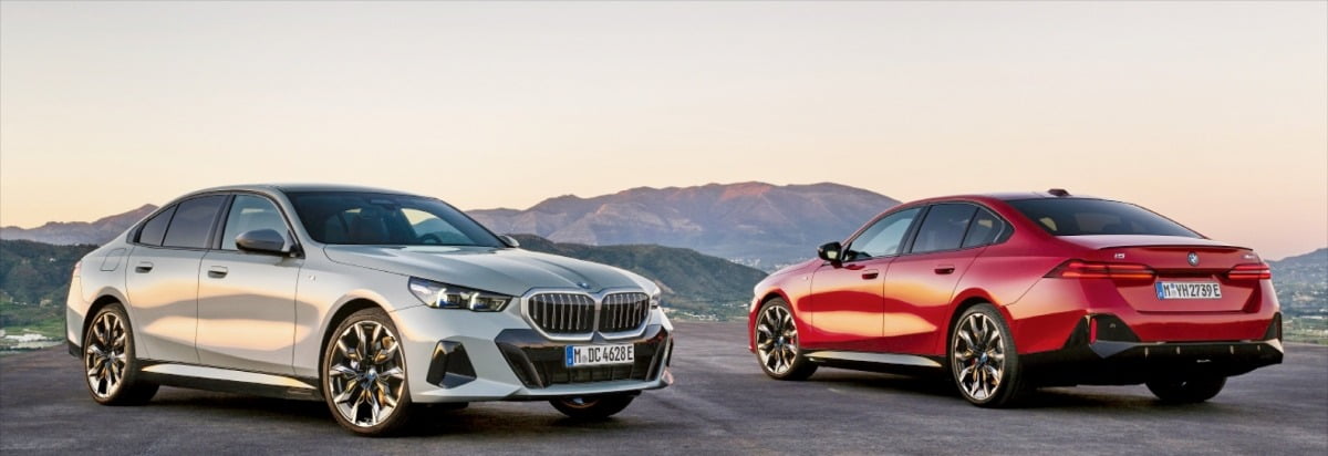 BMW가 지난해 10월 세계 최초로 한국 시장에 출시한 8세대 완전 변경 모델 뉴 5시리즈.  BMW코리아 제공 