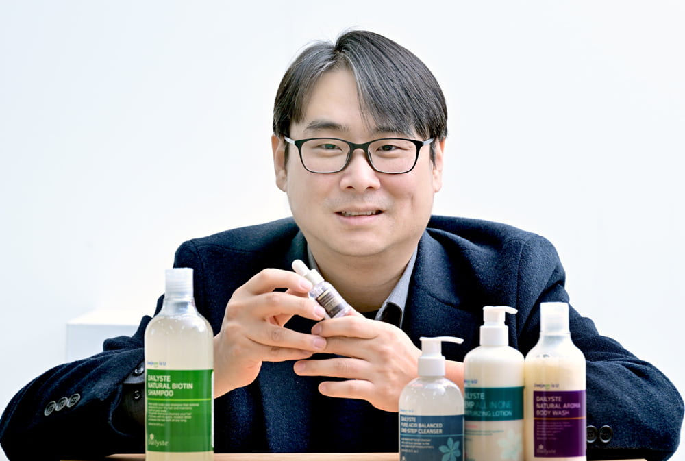 [한남대학교 창업중심대학 스타트업 CEO] 자연유래 성분과 식물성 계면활성제를 사용한 화장품 만드는 ‘데일리스테’