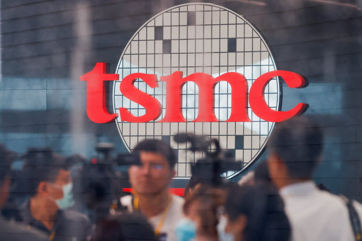 TSMC 반도체, 인텔·삼성전자 제치고 '세계 1위'