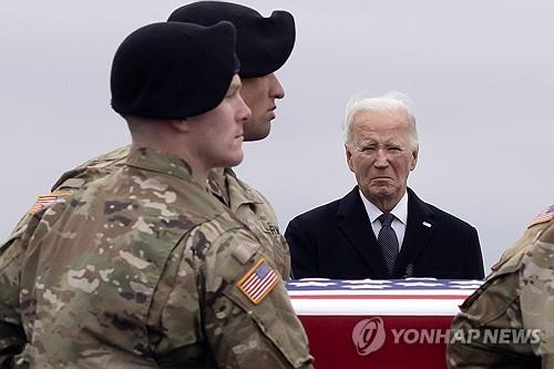 미군 3명 사망에 보복 개시한 美…중동 확전 불씨 최고조