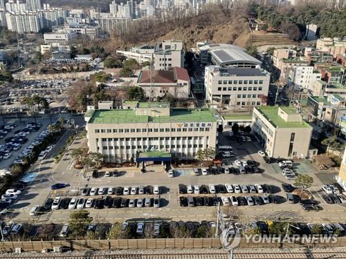 군포시청소년재단 대표이사 숨진 채 발견…타살 혐의 없어