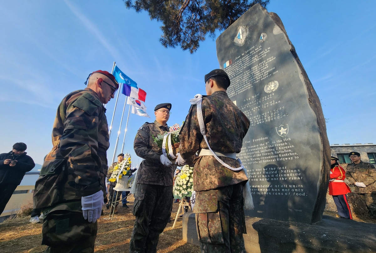 주한 프랑스 국방무관, 6·25전쟁 원주지구 전투전적비 참배