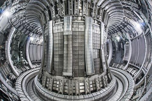 영국서 '꿈의 에너지' 핵융합 에너지 기록 경신
