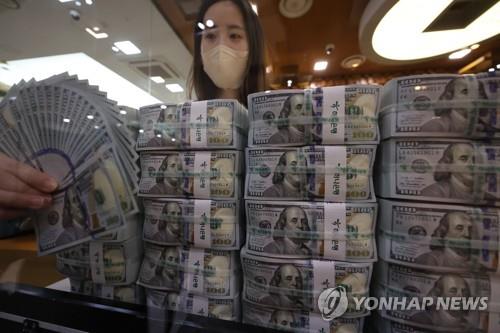 한국기업, 올해 달러채권 발행 급증…전년동기 대비 30%↑