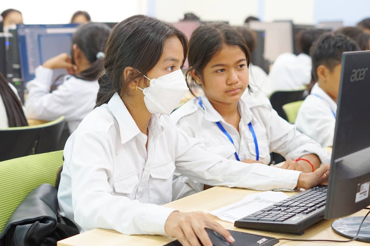 코이카, 캄보디아에 ICT 실습실 48개소 구축…3만여명 교육