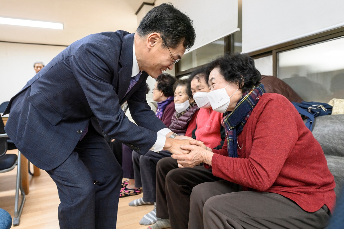 양천구, 100세 이상 부모 부양 세대에 효도수당