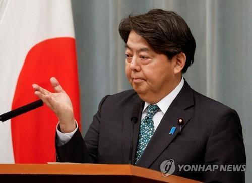 日관방장관 "北 납치 일본인 문제 해결은 국가적 과제"