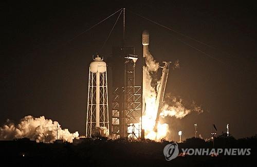 세계 최초 달착륙 미 민간업체 창업자는 이란 이민자