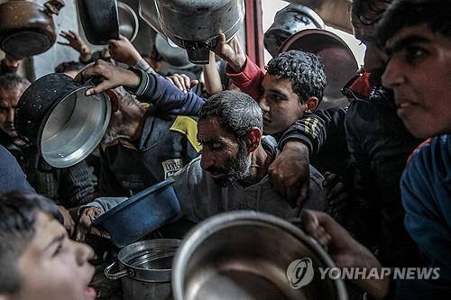 가자 하늘길로 눈 돌리는 국제사회…美도 구호품 공중투하 검토