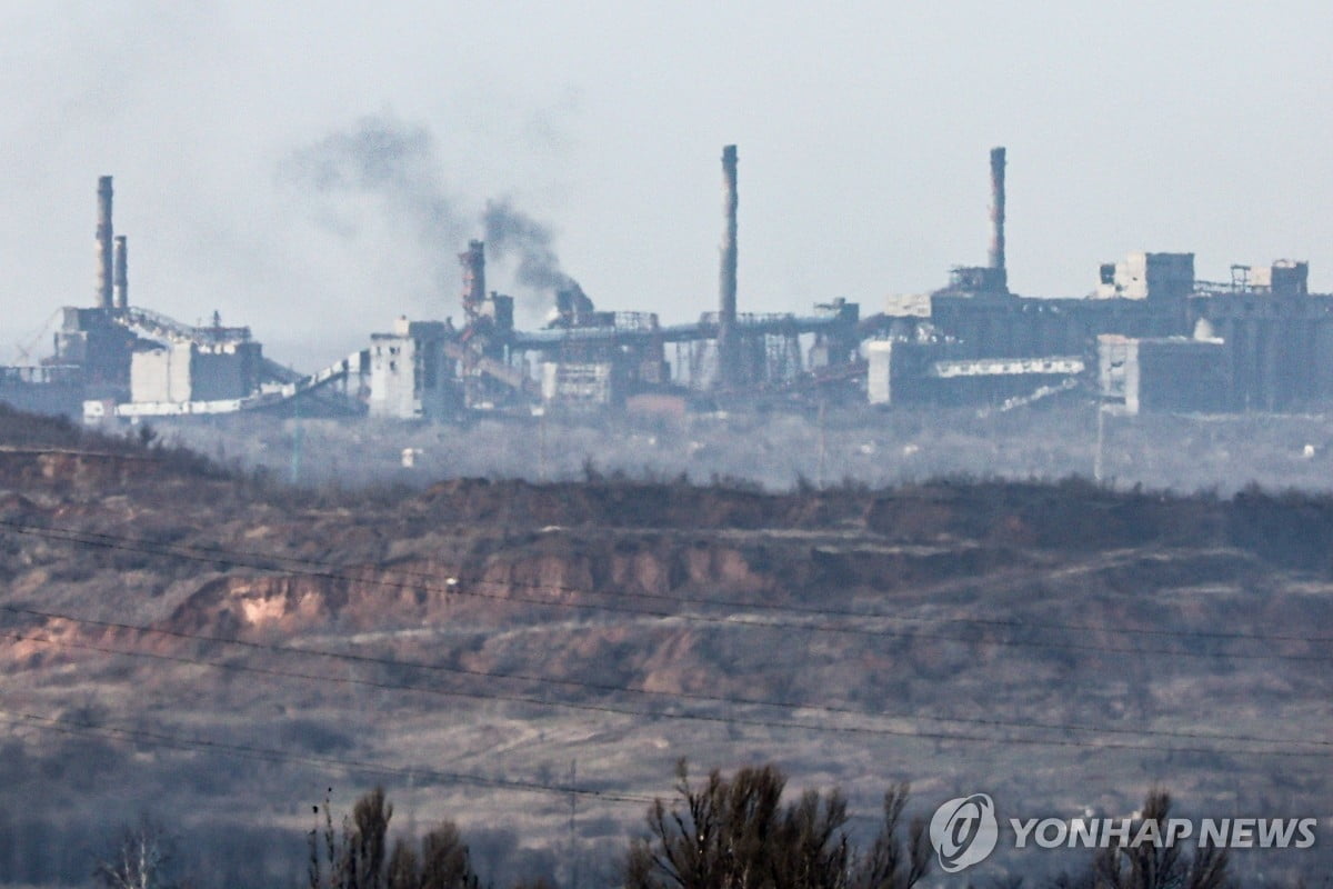 밀려나는 우크라군…러, 유럽 최대 공장 점령