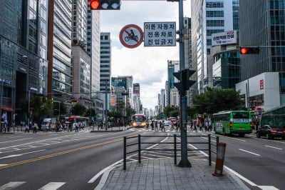 서울시, '버스열차' 현상 막는다..."일부 버스 노선 변경"