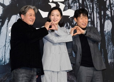 최민식, 韓영화 자존심 회복…'파묘' 올해 최단 기간 200만 돌파[TEN이슈]