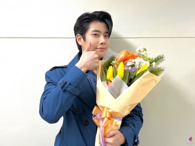 Astro MJ successfully completed his first musical ‘Winterreise’ after being discharged from the military.