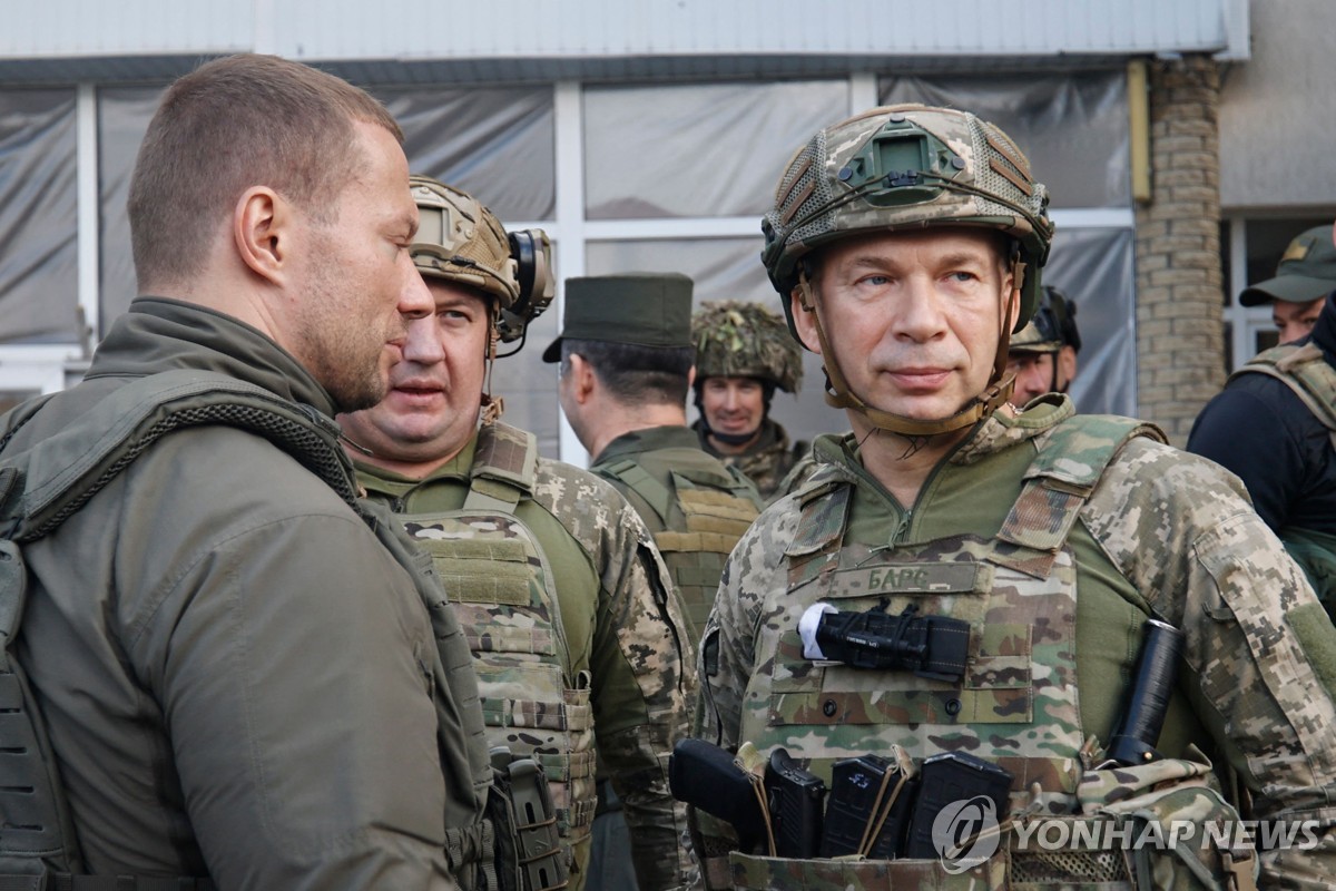 새 우크라 총사령관 "전쟁 방식과 수단 바꾸고 진화해야"